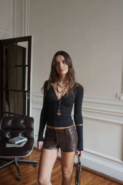 Short Nefert, foto 3 de 18