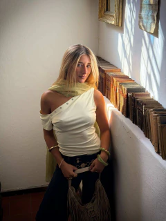 Remera Ari, foto 4 de 13