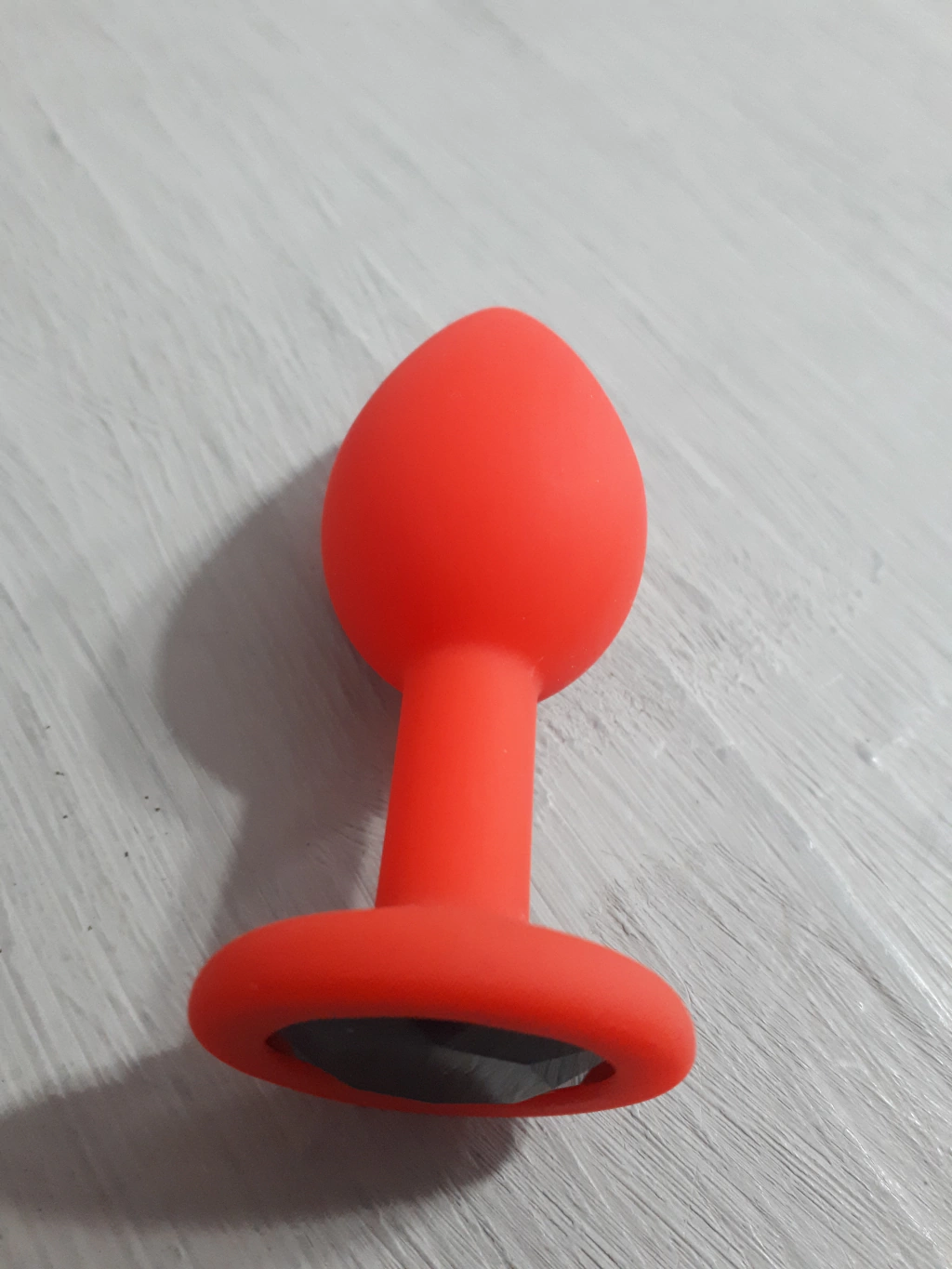 But plug de silicona rojo tamaño chico - BY17-101