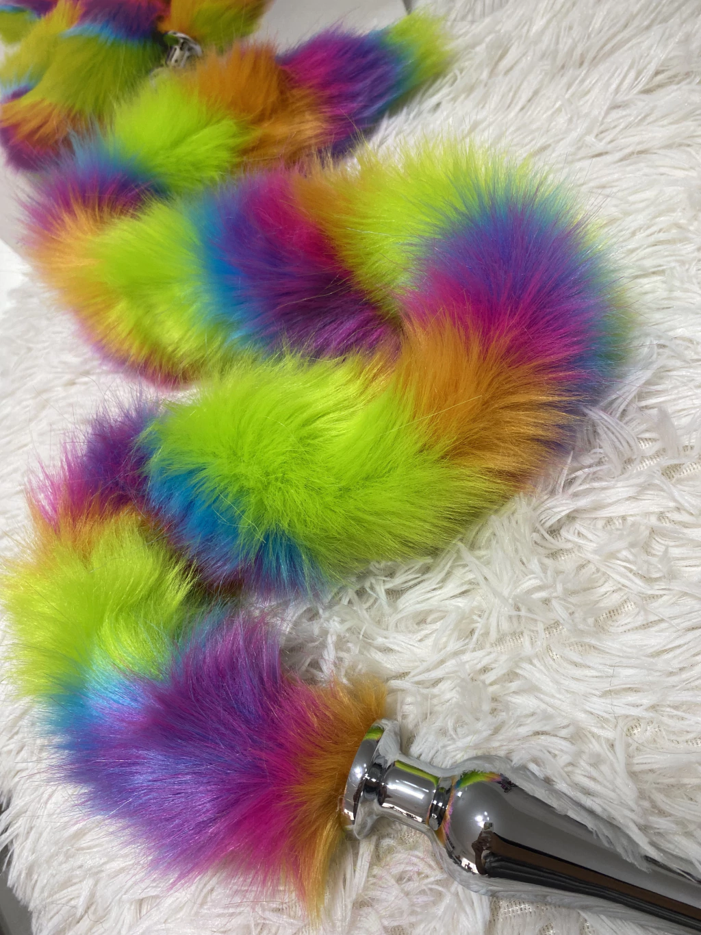 But plug anal de metal con cola de colores lgtb+ - 29352082 playtail fox