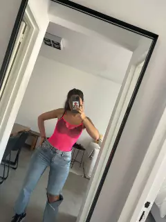Tali body de red fucsia - 600F, foto 2 de 5
