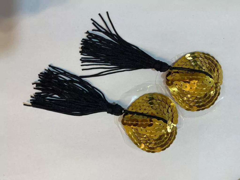 Sweet pezoneras con lentejuelas y flecos doradas - Pezd