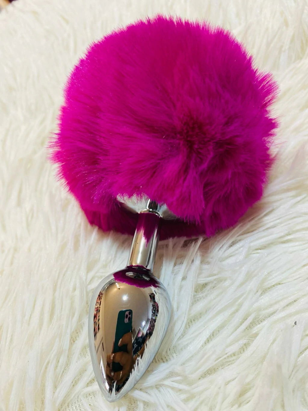 SEXS PLUG DE METAL 2,6 x 7 cm POMPON FUCSIA - 008