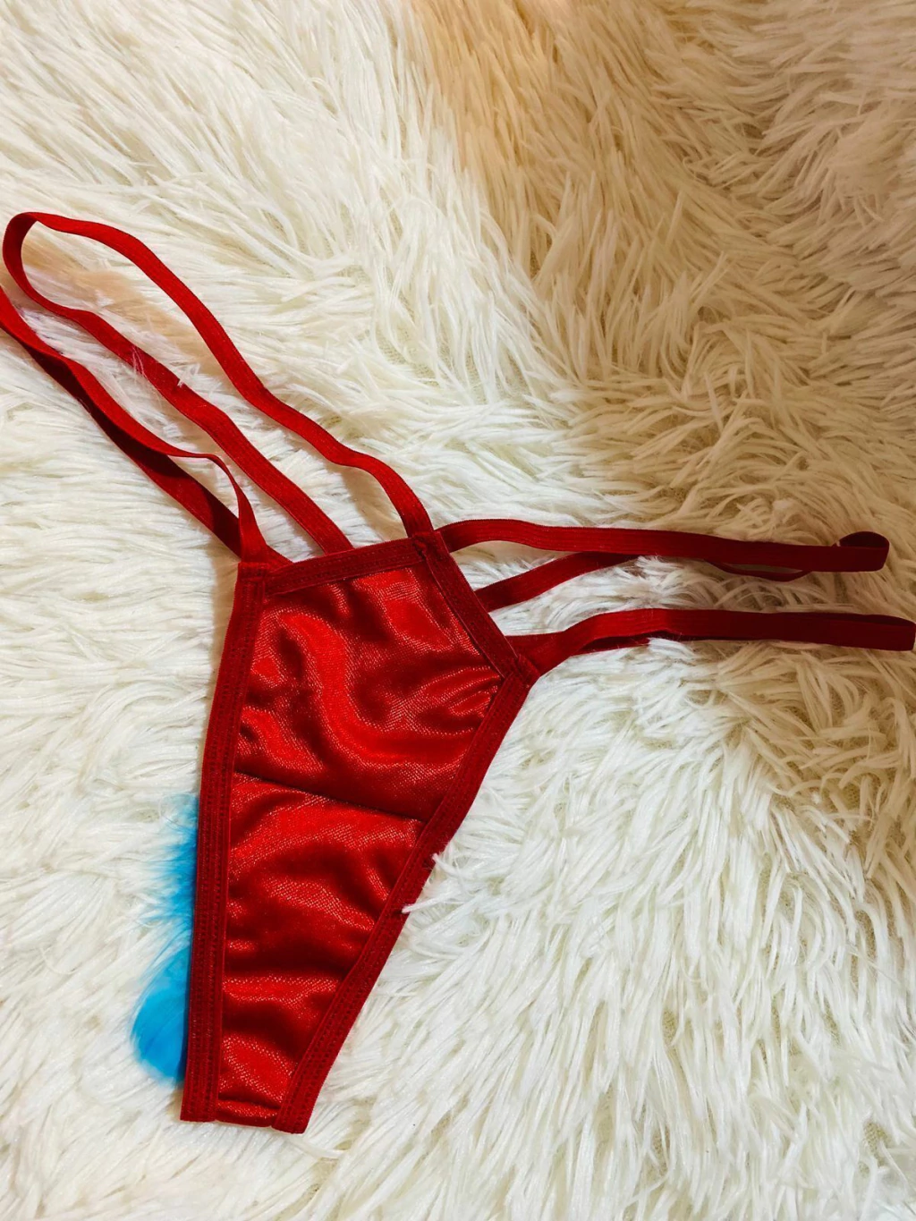 Pasionel less pluma roja - T033