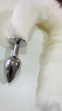Sexa plug anal de metal 7 x 2,8 cm, con cola color blanca - Ss-le-11056, foto 2 de 3