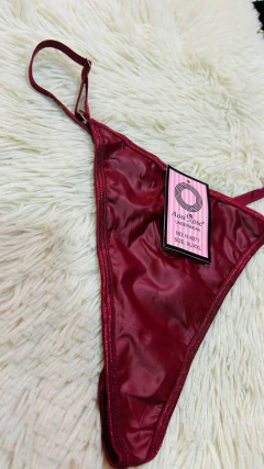 Sweet tanga de vinilo con strass bordo - 194, foto 1 de 4