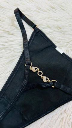 Sweet tanga de vinilo con strass negra - 194, foto 4 de 4