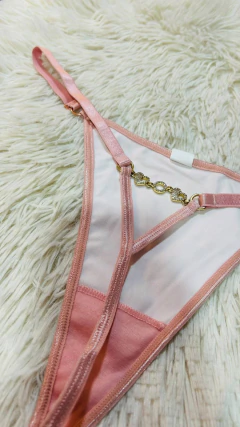 Sweet tanga de vinilo con strass rosa - 194, foto 2 de 3