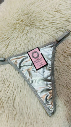 Sweet tanga de vinilo con strass plata - 194, foto 1 de 3