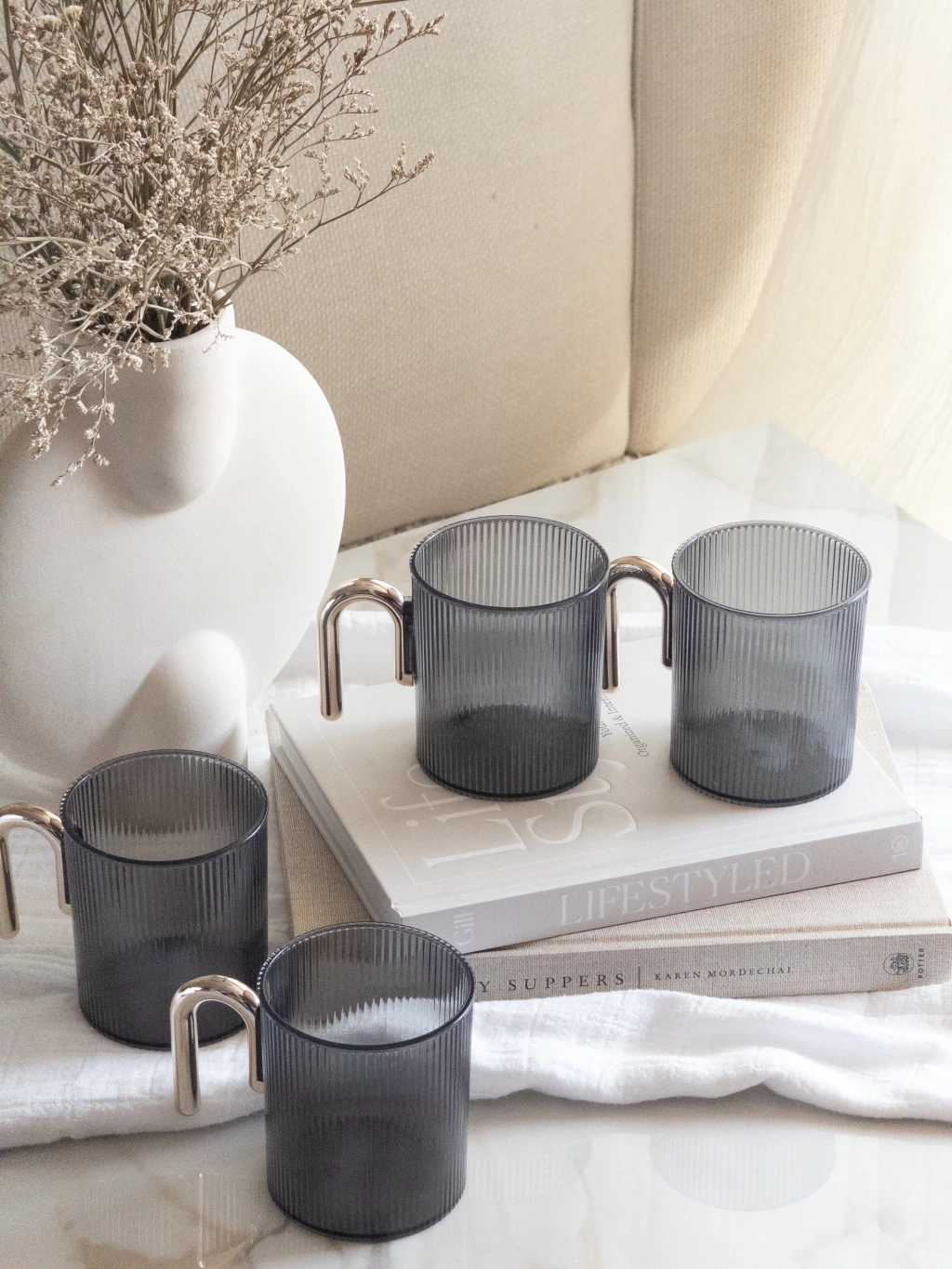 Taza Acrílica Gris c/ Mango Dorado GH-1930