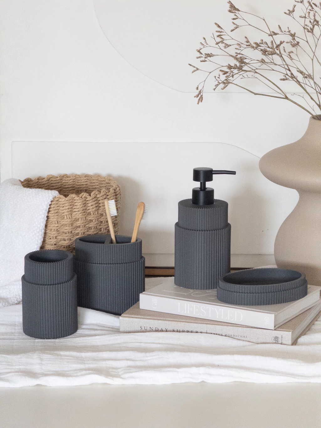 Set de Baño x4 Poliresina Gris GH-0017G