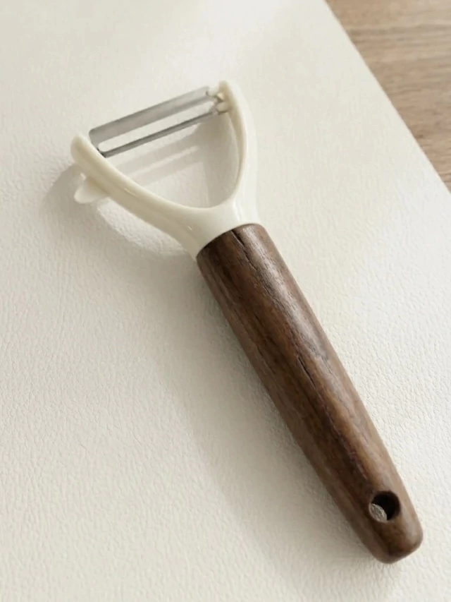 Pela Papas Recto C/Mango Madera Oscuro GH-2454