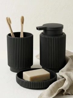 Set de Baño Efecto Silicona Negro GH-0209NG