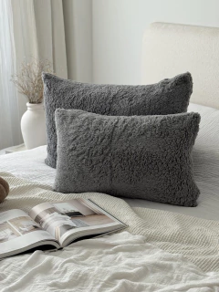 Funda Sherpa Gris Medio 50X70 GH-0020GM, foto 1 de 11