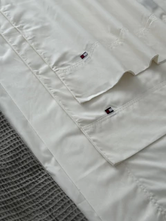 Juego de Sabanas Tommy Hilfiger Twin Beige A6057, foto 3 de 3