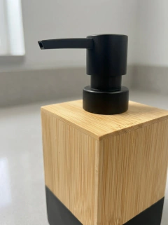 Dispenser Cuadrado C/Bambu GH-2302, foto 2 de 2