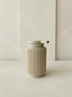 Dispenser Efecto Silicona Beige GH-0208BG
