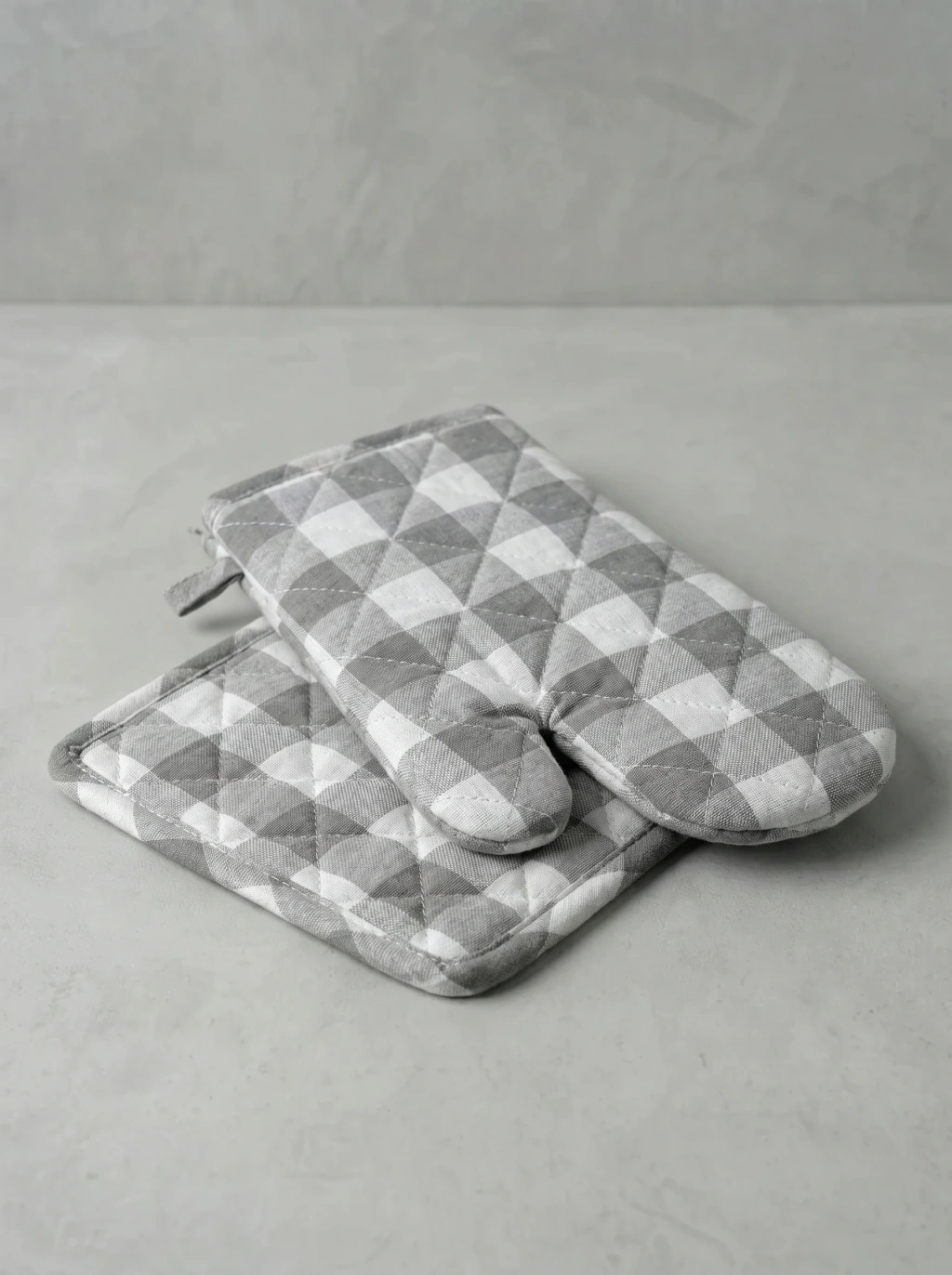 Set de guante + agarradera Cuadrille Gris