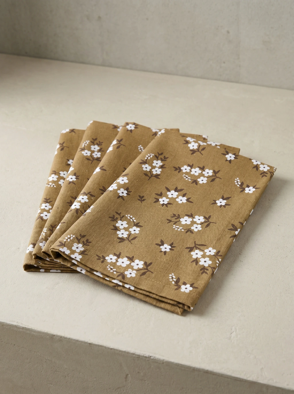 Set x4 Servilletas Floreado Marrón