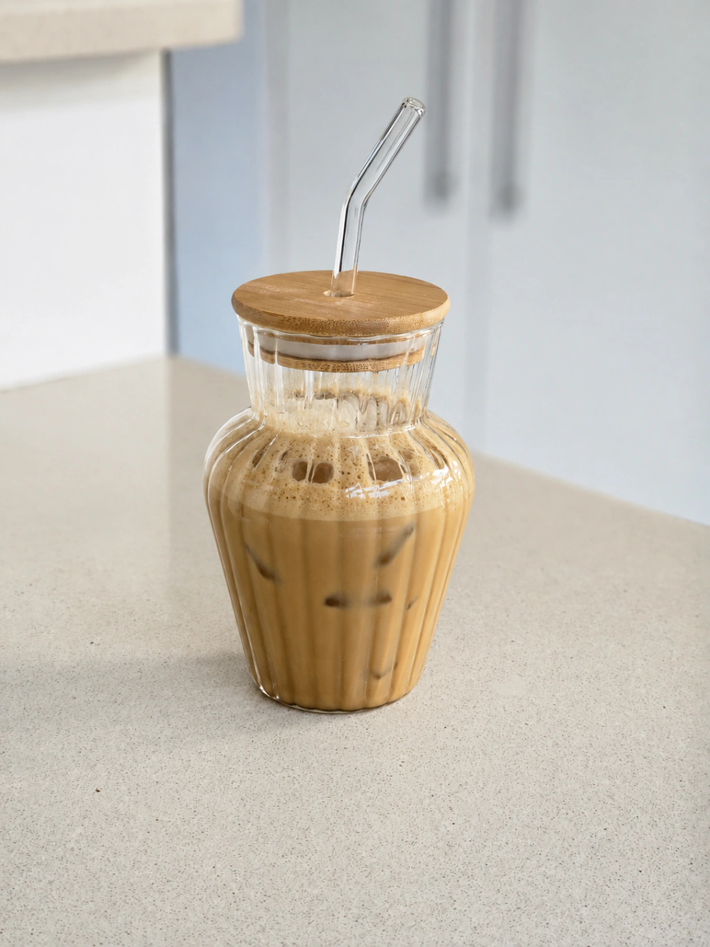 Vaso Mica con tapa y sorbete