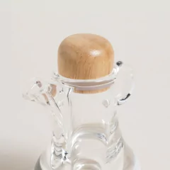 Aceitera de acrilico y madera caucho, foto 4 de 4