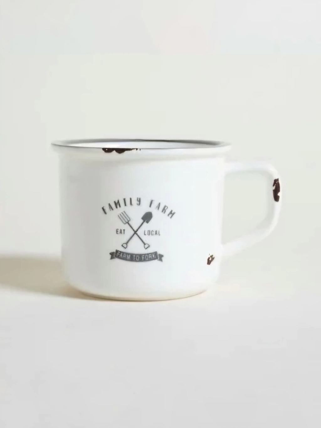 Mug family farm