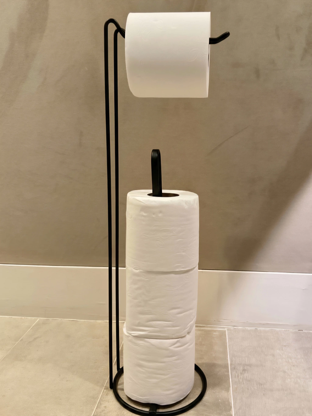 Porta papel higienico metalico negro