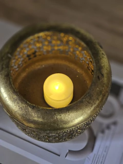 Vela de noche a pila, foto 3 de 3