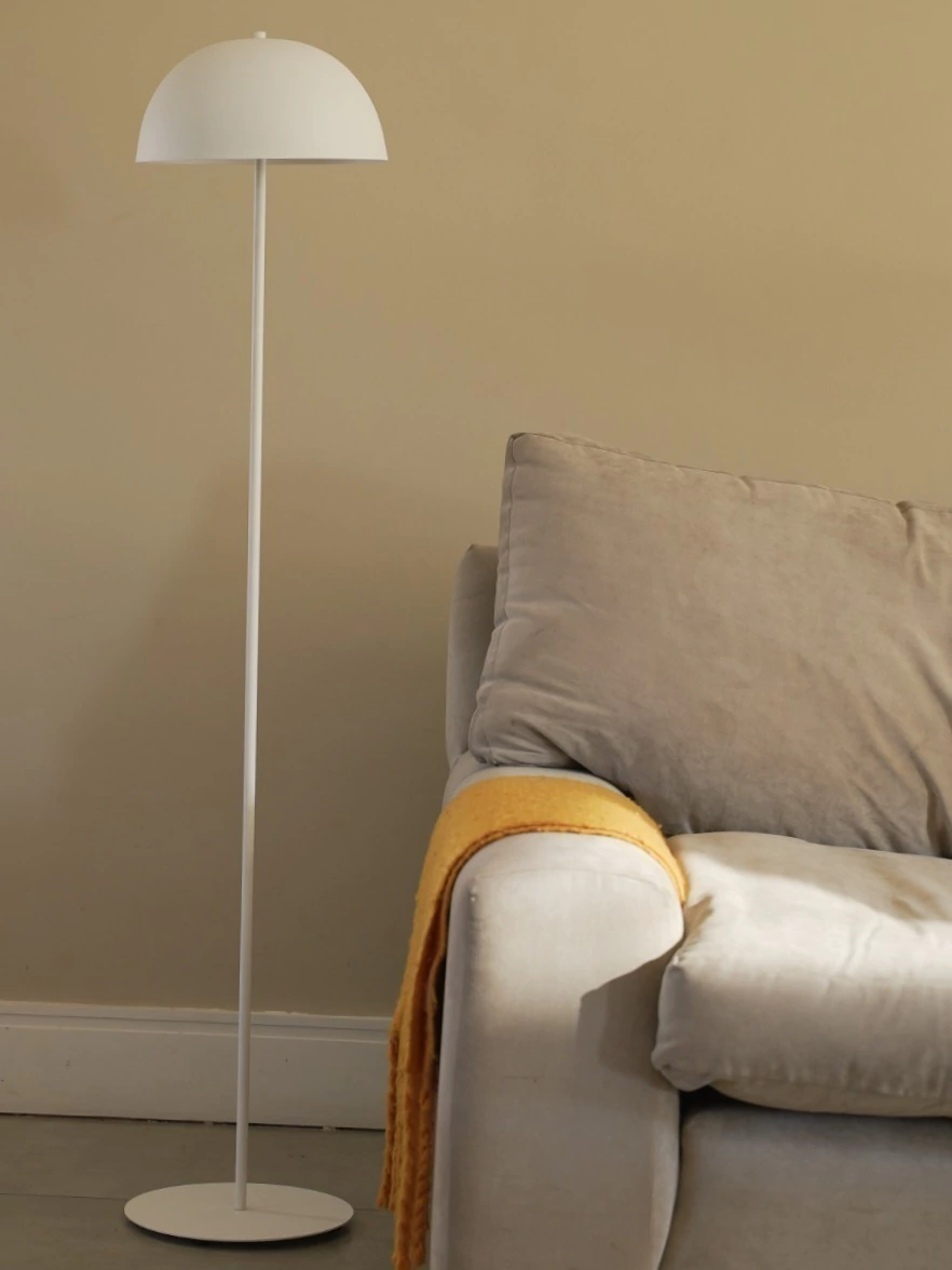 Lampara de pie campana blanco 007