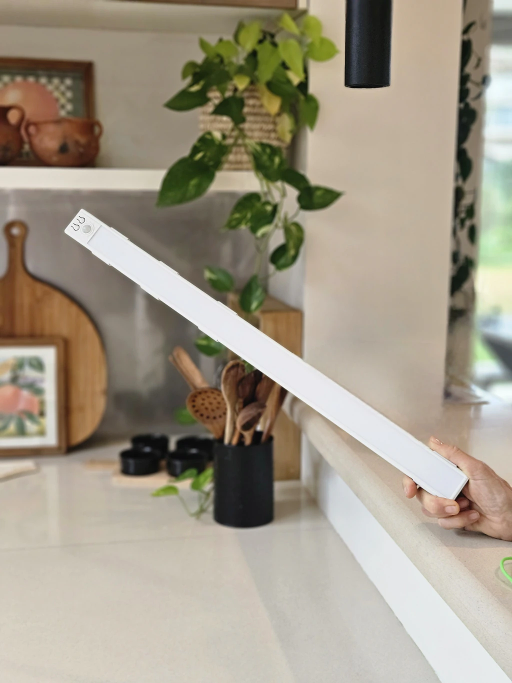 Luz automatica con sensor de mov usb 60cm