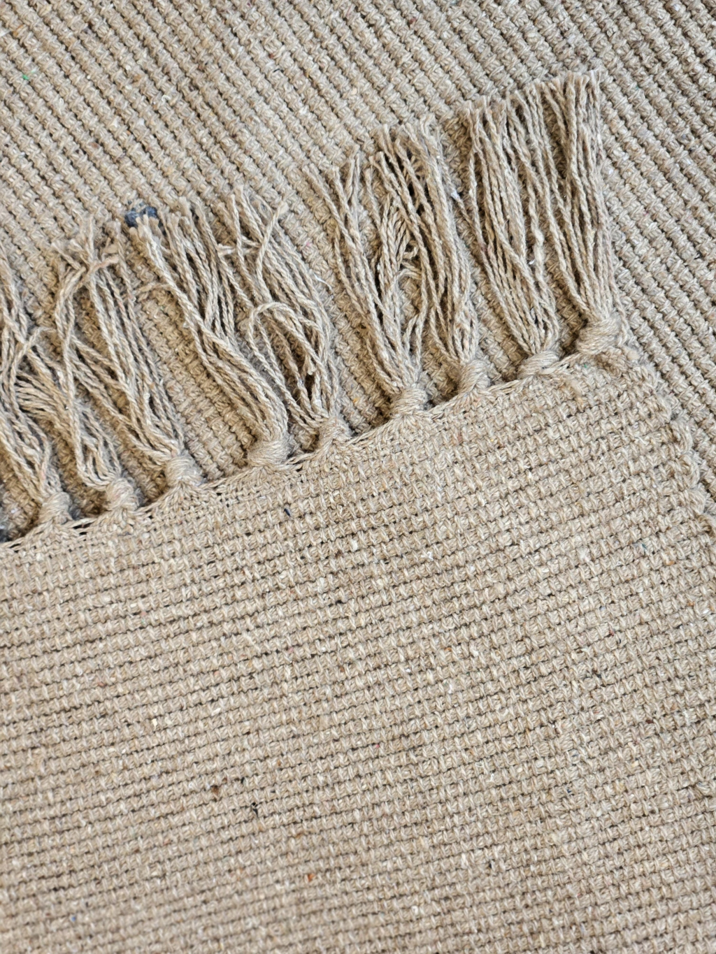 Alfombra tramado rombos beige