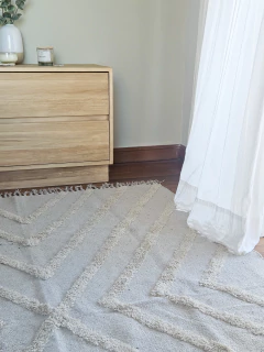 Alfombra base tejida con X concéntricas gris, foto 3 de 5