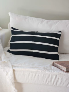 Funda de almohadon gamarra negro-optico 60x40, foto 1 de 2