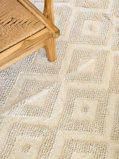 Alfombra blanca con rombos nuditos 120x180 cm, foto 2 de 5