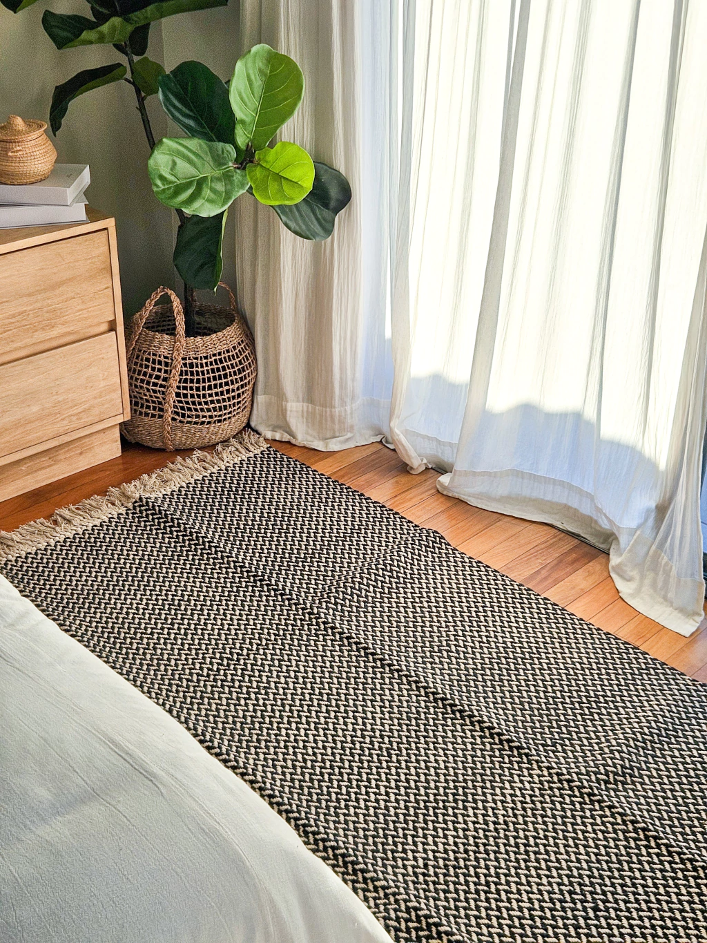 Alfombra Diagonales Zigzag Negro