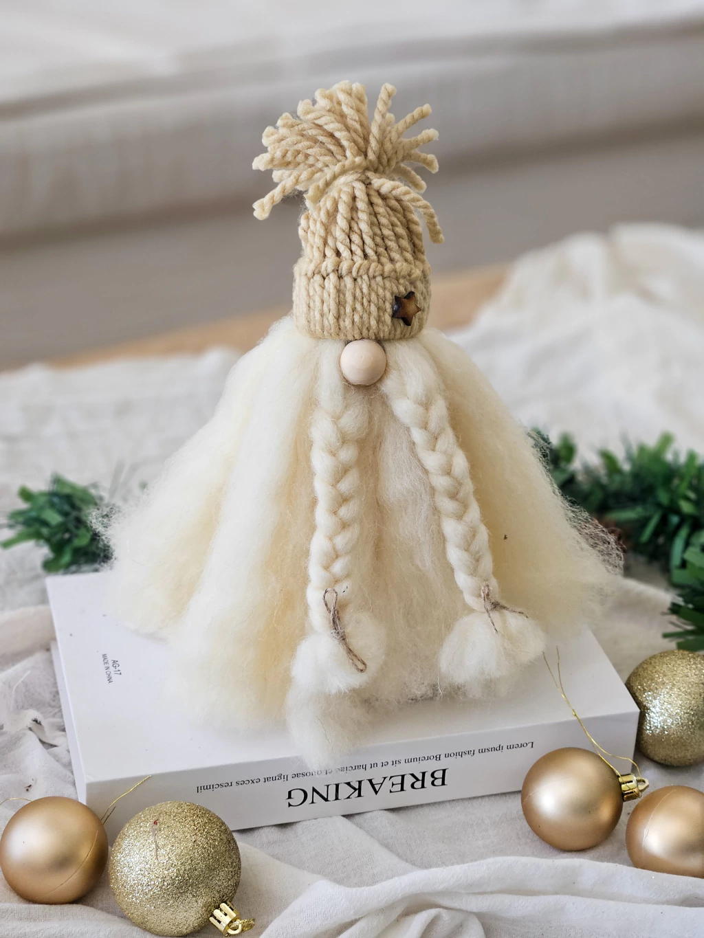 Gnomo Navideño Dorado