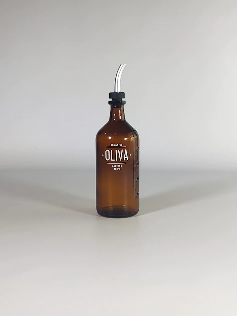 Botella con pico vertedor 500 ml