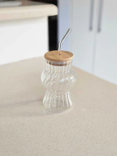 Vaso Pili con tapa y sorbete, foto 2 de 2
