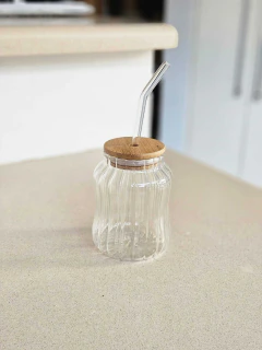 Vaso Gordi con tapa y sorbete, foto 2 de 2