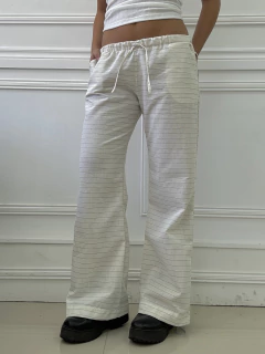 Pantalón Liviano de Lino Rayado, foto 3 de 11