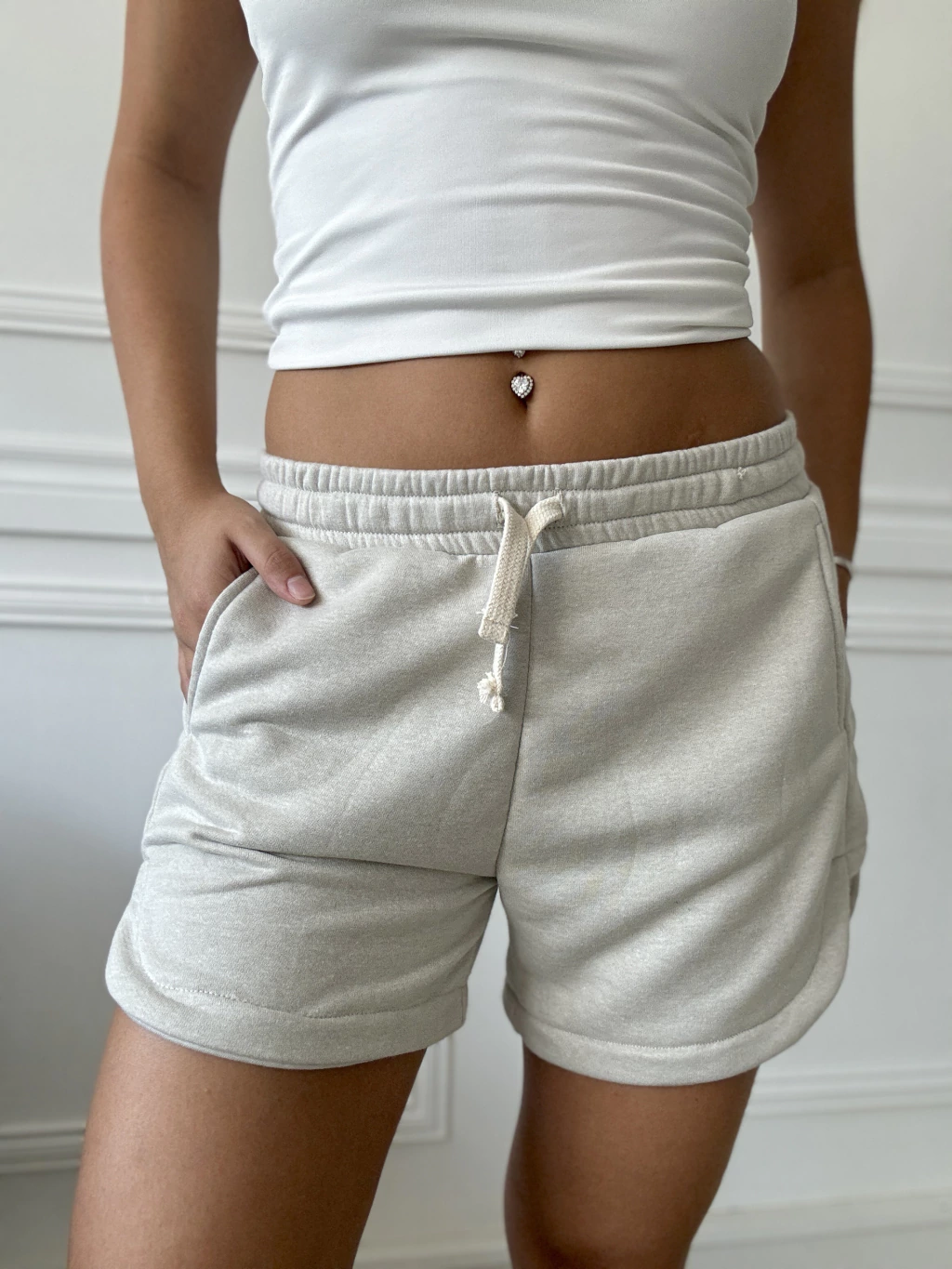 Short Deportivo con Recortes