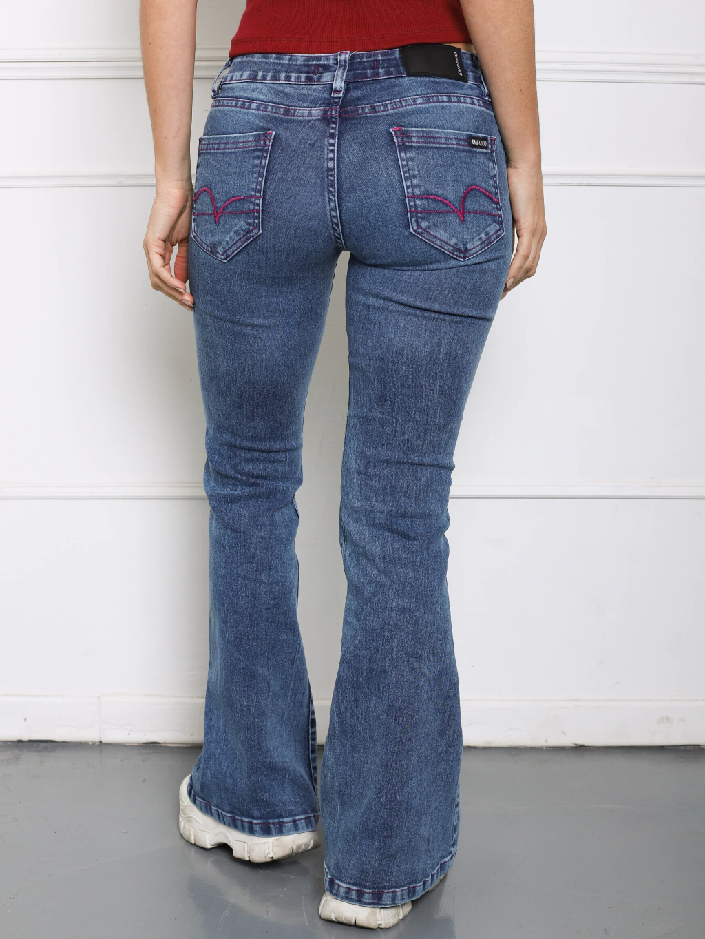 Jean OUTLAW Flare