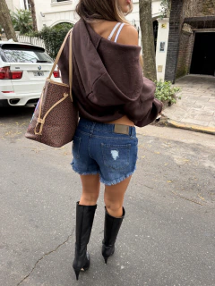 Short AMINA, foto 2 de 5