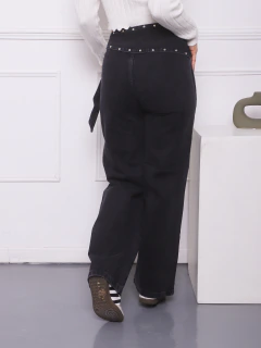 Jean KLOWZ con Tachas, foto 3 de 7