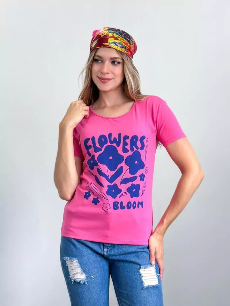 Remera de algodón Flowers bloom