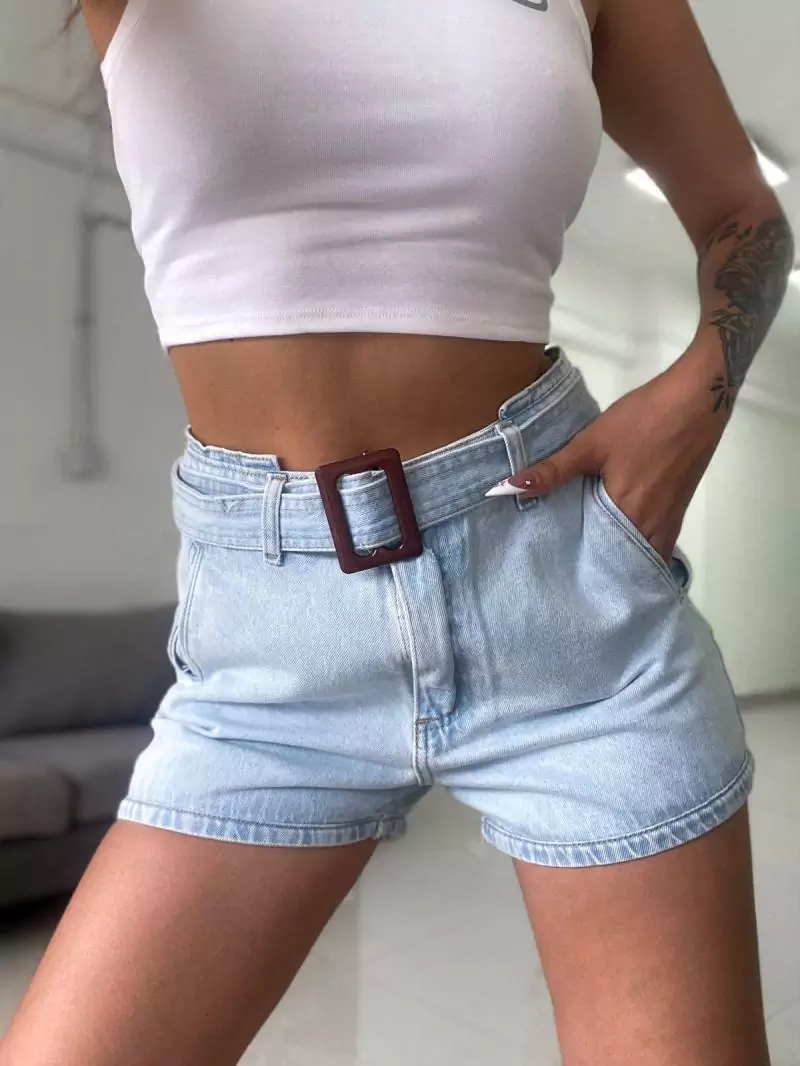 Short con cinto desmontable Alma