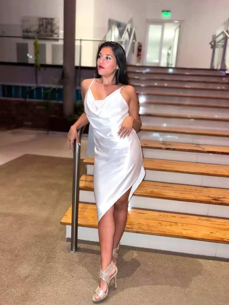Vestido Candice de satén brilloso