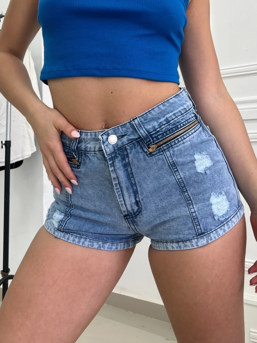 Short AMSTERDAM