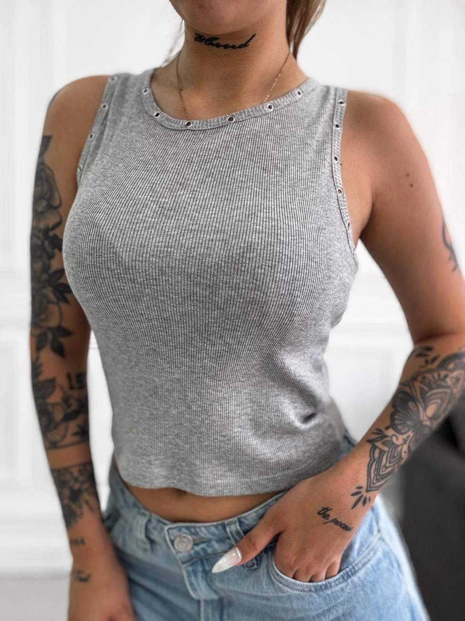 Musculosa con Ojalillos