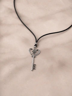 Collar Sabik, foto 3 de 3